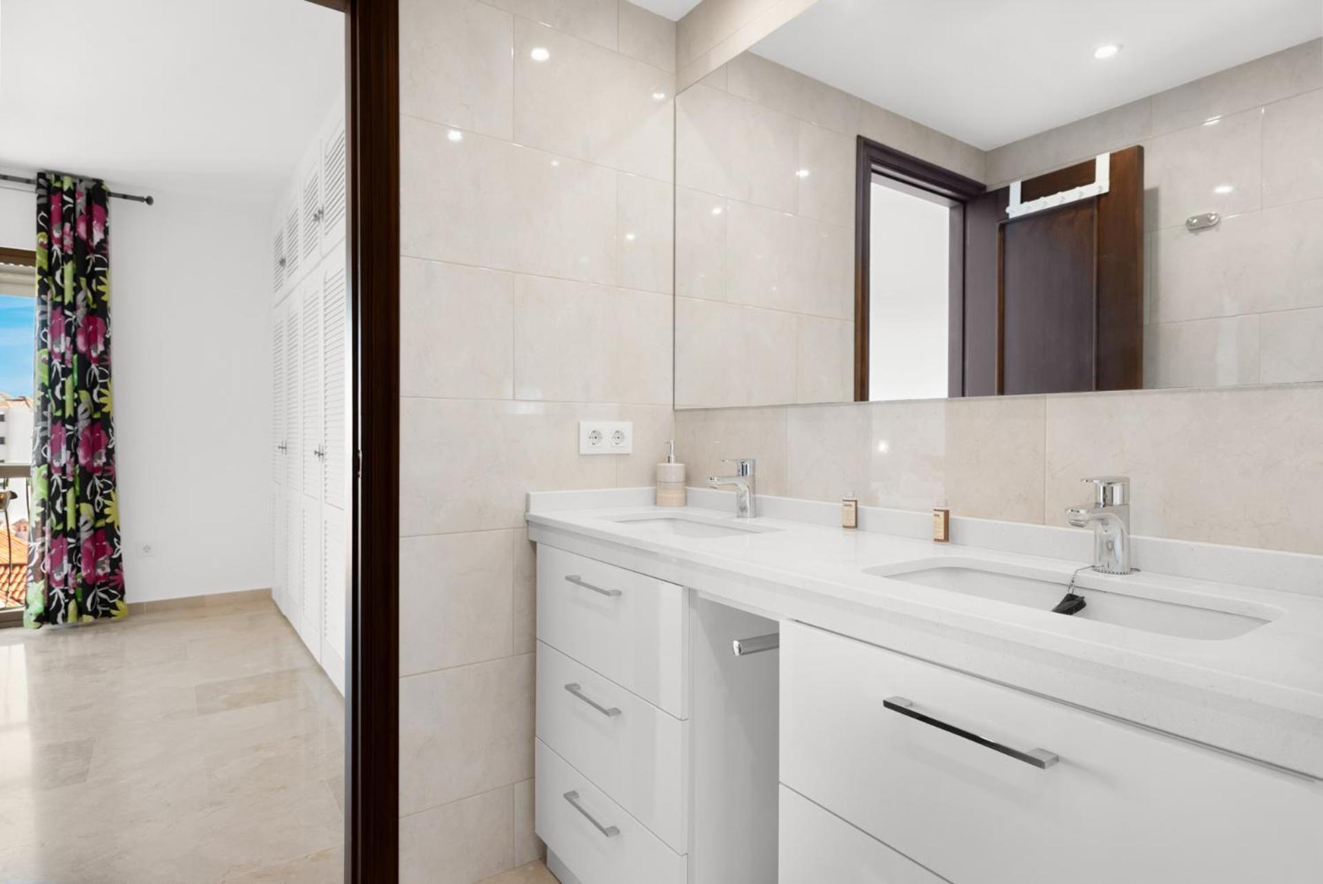 Lovely Penthouse Near Estepona Marina By Costarentals - Ref M15 Exterior foto